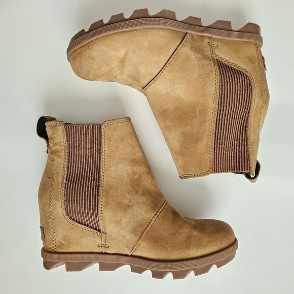 Sorel Joan Of Arctic Wedge II Chelsea Boot - Camel - Picture 5 of 10